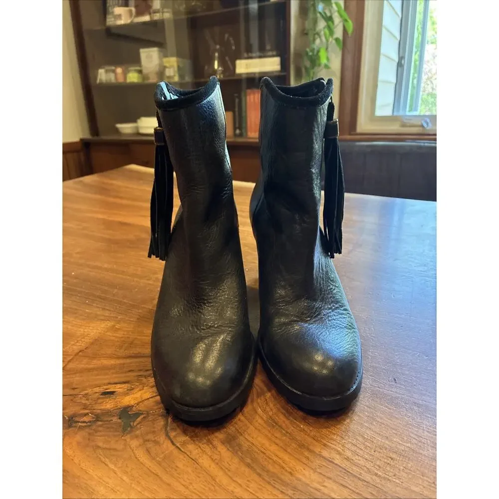 Lauren Ralph Lauren Carah Boots‎ Womens Size 8.5 Black Leather Zipper Tassel